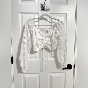 JAPNA Long-Sleeved Cropped Blouse
